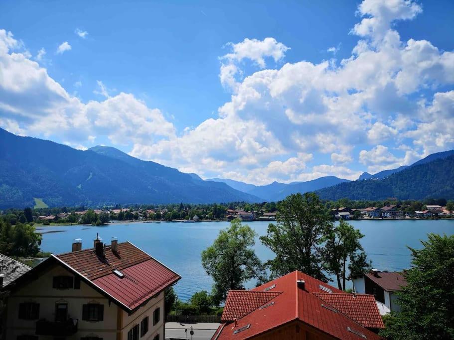 See- Und Bergblick In Bestlage Am Тегернзее Экстерьер фото